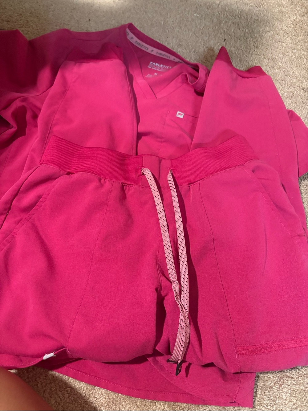 Fabletics scrub set - Picture 3 of 5